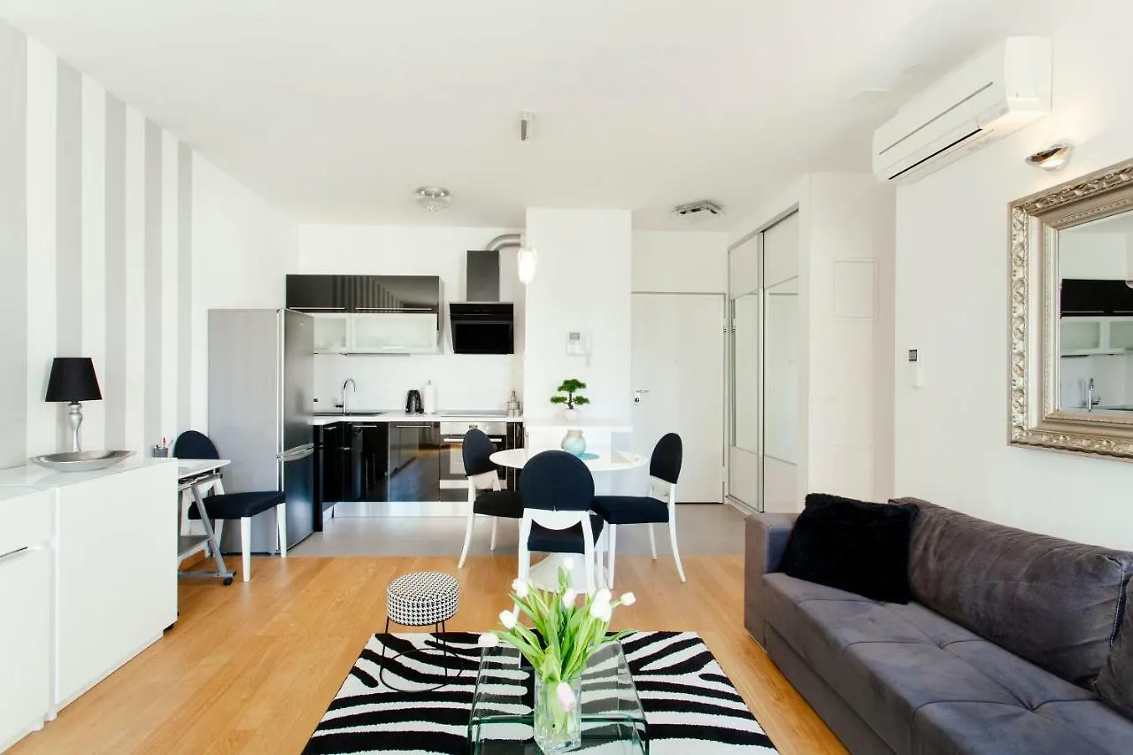 New Luxury Apartment Nives On Seaside Split Kroatien