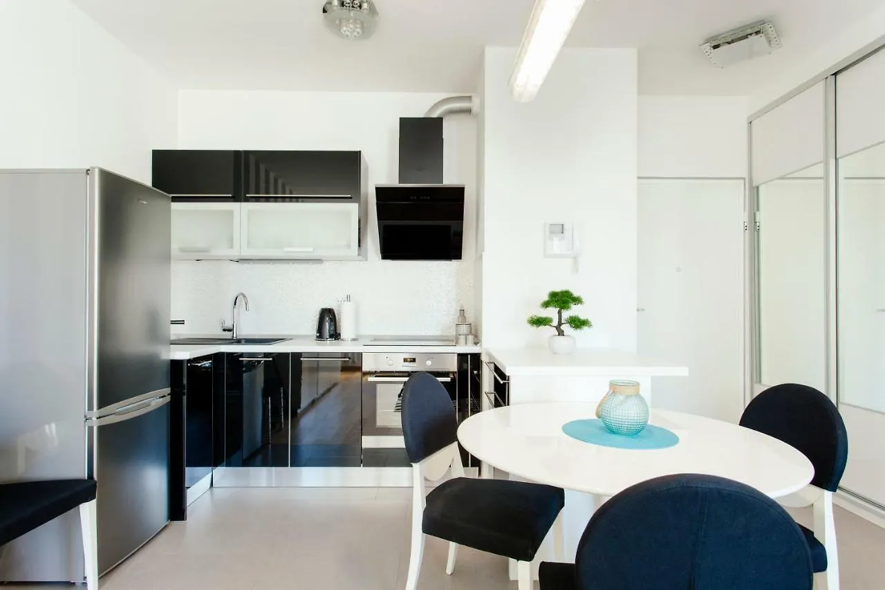 New Luxury Apartment Nives On Seaside Split