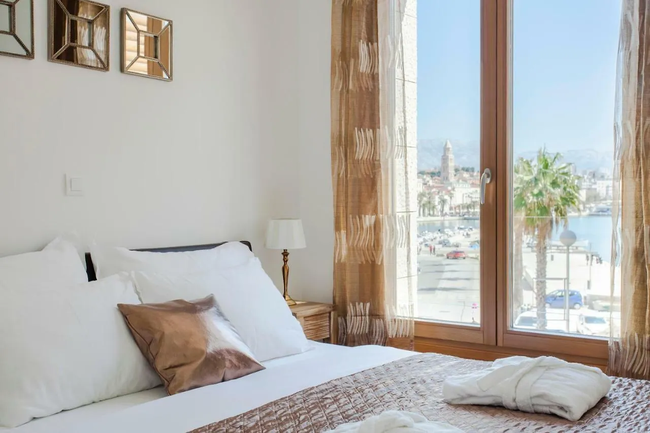 New Luxury Apartment Nives On Seaside Split